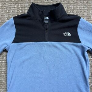 The North Face 1/4 Zip Lightweight Fleece Top - Size XS/S